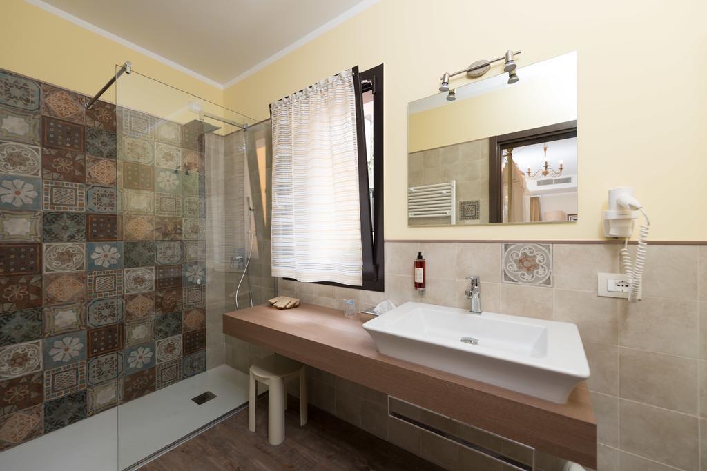 Locanda Fassa Brenzone sul Garda Habitación foto
