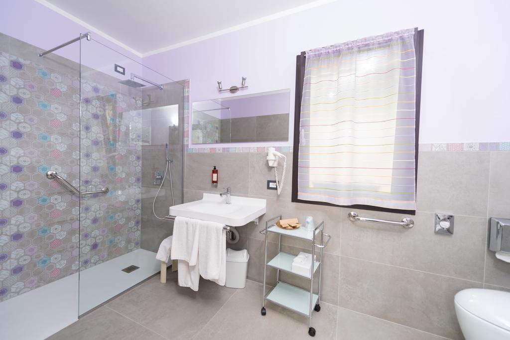 Locanda Fassa Brenzone sul Garda Habitación foto